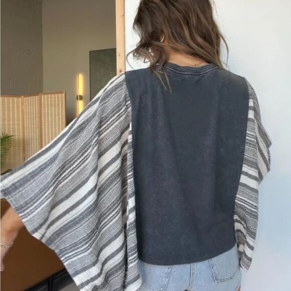 AC DC  Charcoal Striped Kimono Sleeve Top and Graphic Tee OS - Picture 3 of 7
